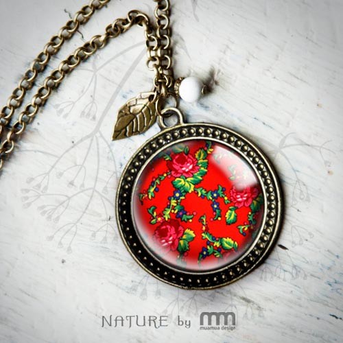 Red Folk muamua design