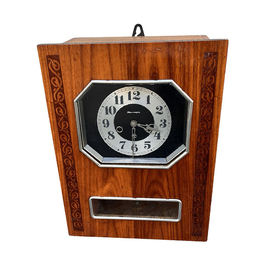zegary Skrzynkowy zegar ścienny z wahadłem, Jantar ZSRR, lata 50.