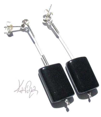 ANALOGI karina
