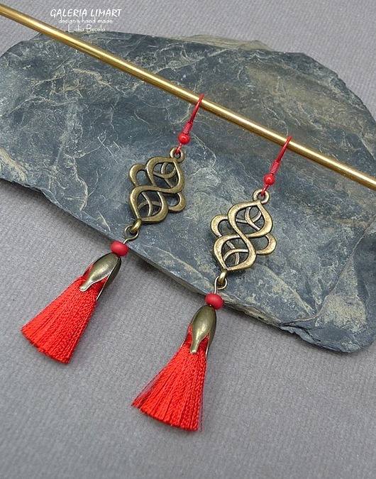 kolczyki chwosty Czerwone frędzle dla fanki długich kolczyków, kolczyki w stylu boho handmade