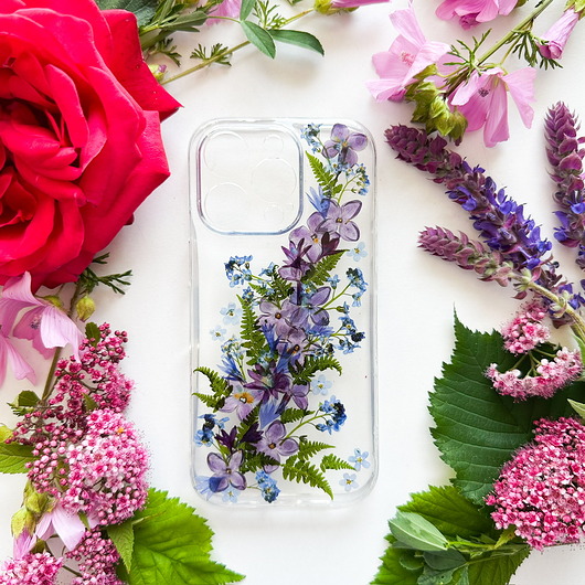 etui na telefon Etui na telefon- fioletowe bzy