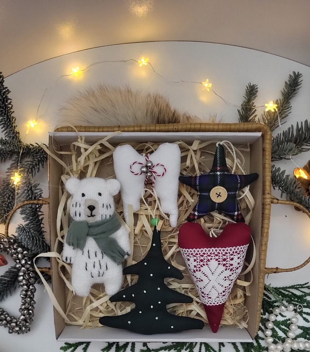 Boże Narodzenie - inne Zestaw oryginalnych ozdób choinkowych 5szt. Zawieszki