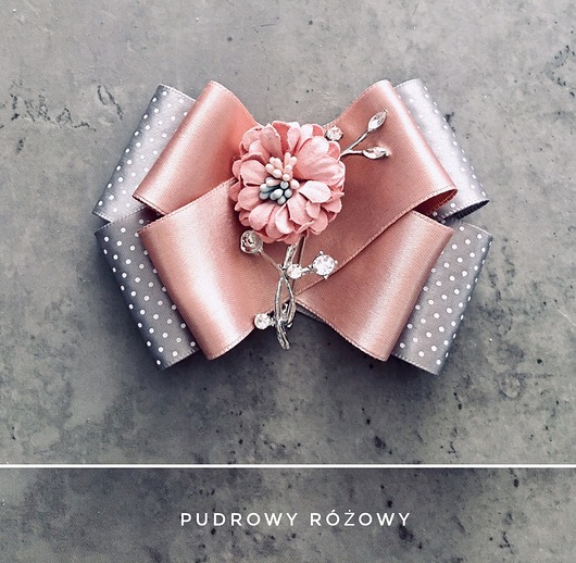 broszki Brosza  z kwiatkiem  Nowość