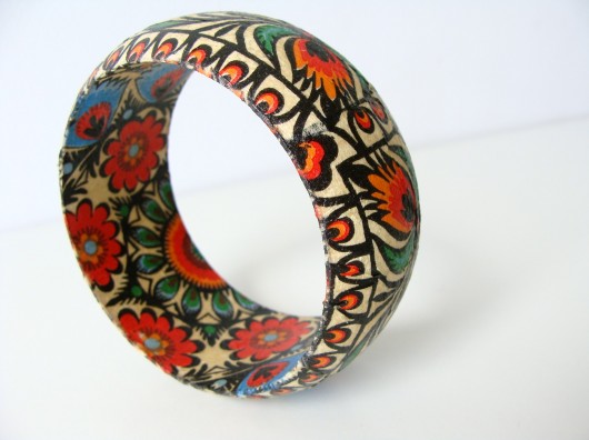 Folklorystyczna bransoletka decoupage czerwona PodLupa