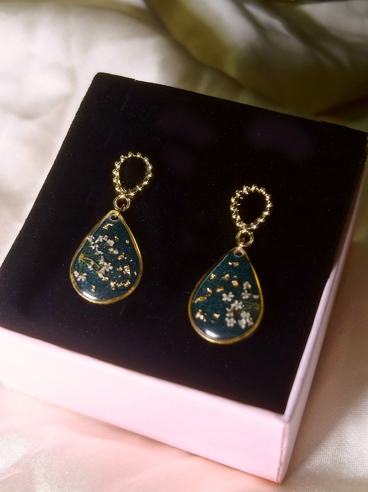 kolczyki z żywicy Piękne kolczyki Zielone Krople