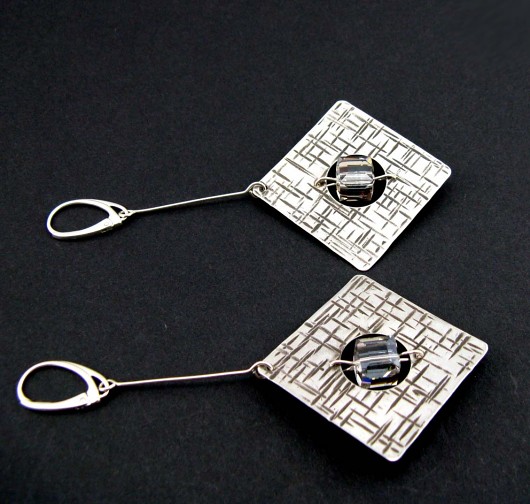 kryształ Swarovski w kutym srebrze Cube Silver Shade Pracownia Neores