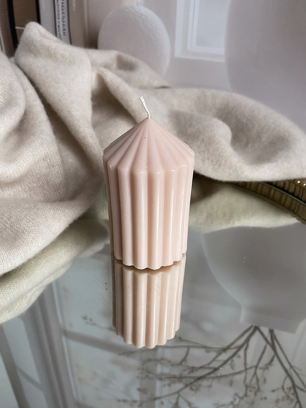 świeczniki i świece Świeca ekologiczna sojowa dekoracyjna "Grace" 80x50mm