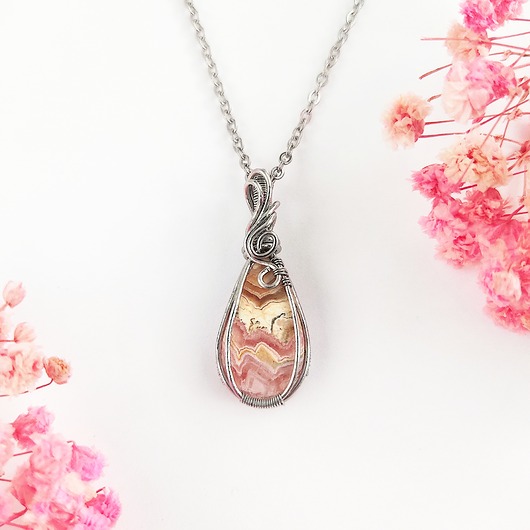 wisiory Naszyjnik Rodochrozyt stal chirurgiczna wisiorek handmade wirewrapping