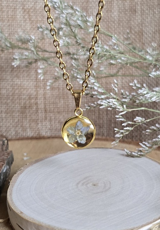 wisiory Wisiorek z niezapominajką niezapominajka