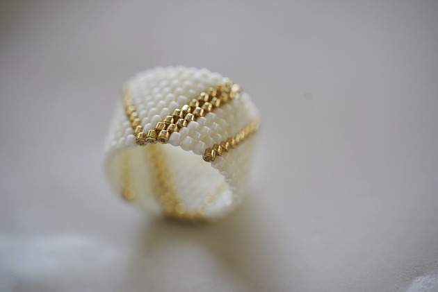 pierścionki - różne Pierścionek Beadingowy  GoldenCream