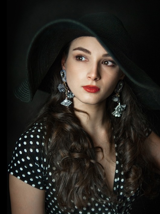 Szare koktajlowe kolczyki soutache Mró Soutache