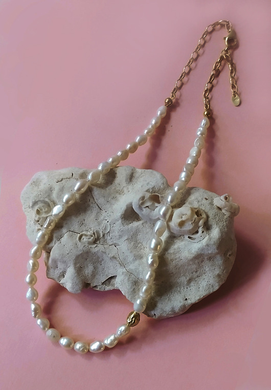 złote naszyjniki Złoty naszyjnik z perłami - srebro 925 pokryte 24K złotem