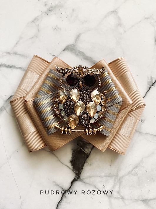 broszki Brosza z Sową  z kryształków Nowość