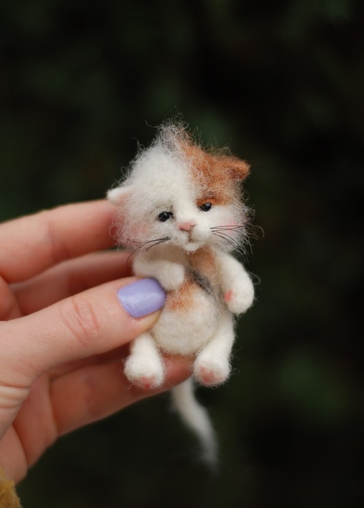 Kot Miniaturka- biało rudy BoboLobo Handicraft
