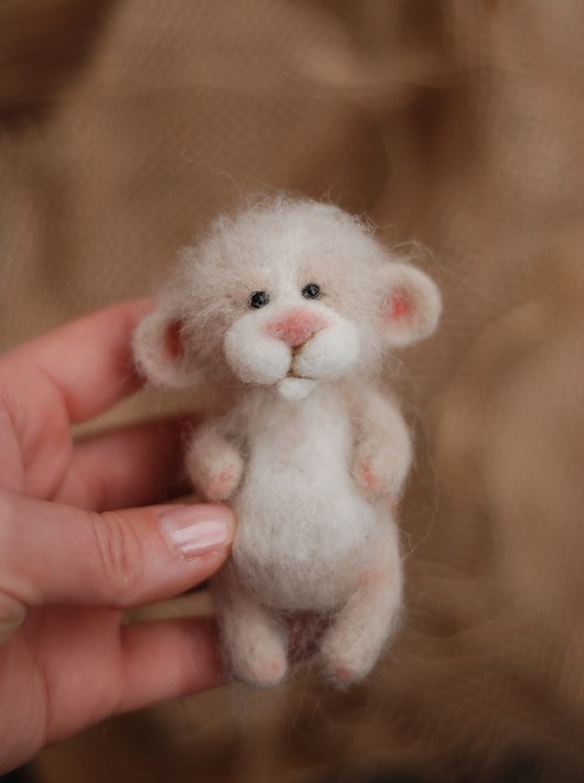 Kremowy Misiu BoboLobo Handicraft