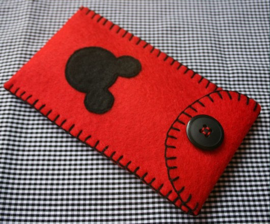 Etui na telefon Mickey Mouse MadziaGreen