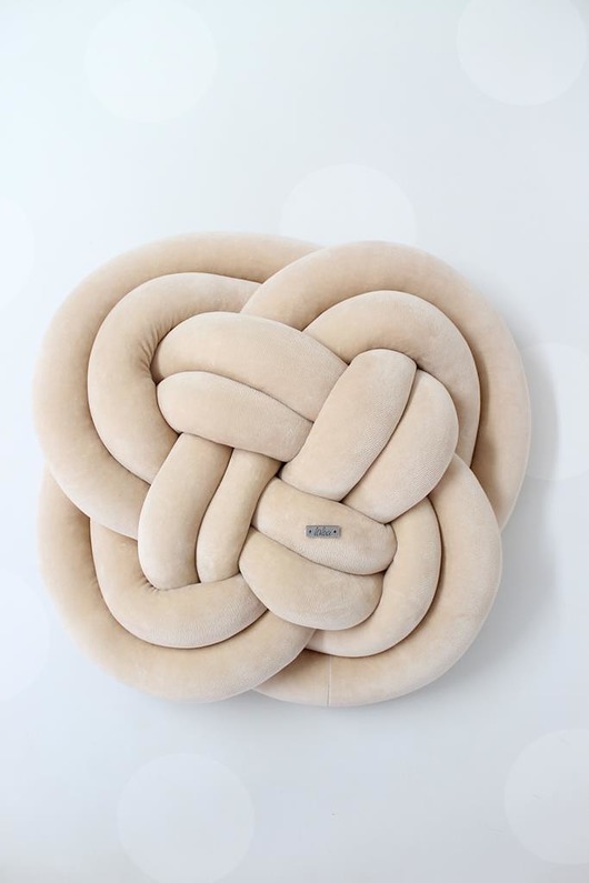 FLOWER KNOT PILLOW=rozeta=yellow=beż laluu