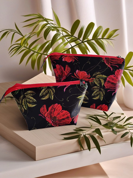 kosmetyczki Zestaw kosmetyczek wodoodpornych  Maki kw26