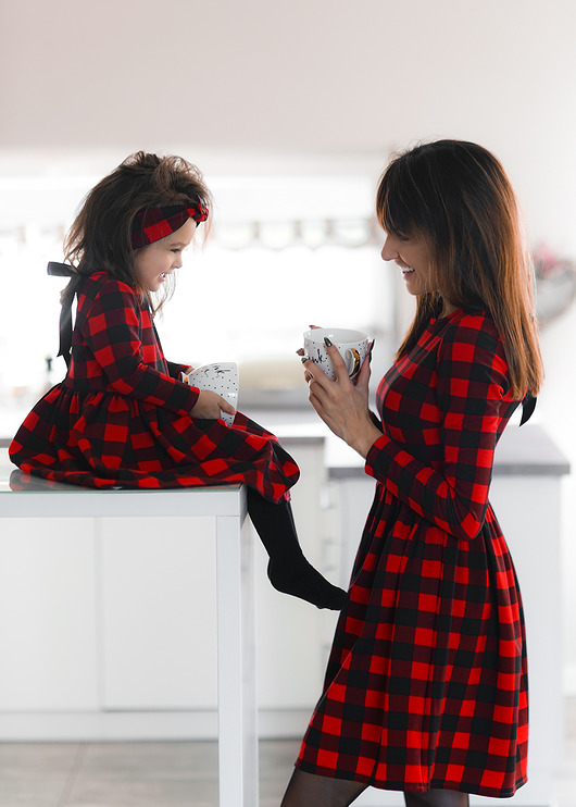 sukienki midi damskie LATORI - Sukienka Damska w kratkę LM40 - KRATKA