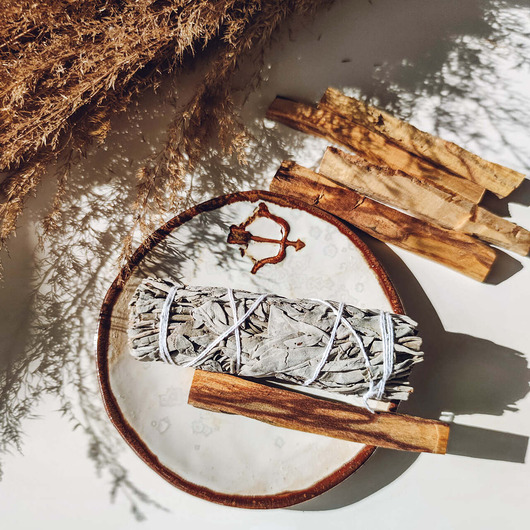 Podstawki pod kadzidełka Zestaw na kadzidła: Znaki Zodiaku, Palo Santo, Biała Szałwia