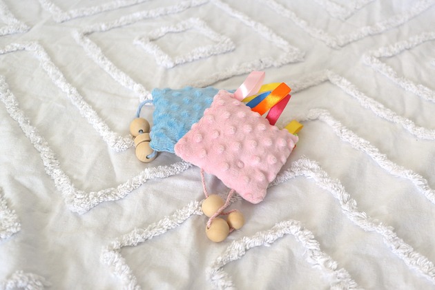 zabawki - inne Zabawka podusia dla niemowlaka