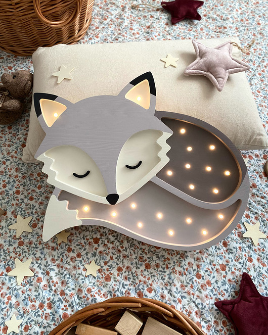 lampy do pokoju dziecka Drewniana lampka LED lisek