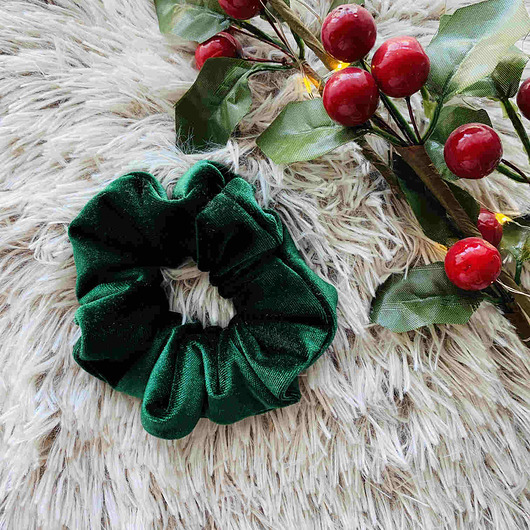 Aksamitka scrunchie Gumka do włosów Pine Green Nandi