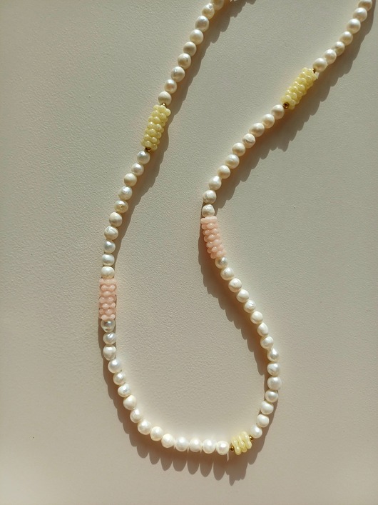 naszyjniki - inne Naszyjnik z pereł naturalnych i koralików