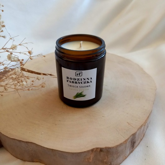 świeczniki i świece Świeca sojowa świeży powiew