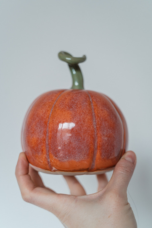 figurki i rzeźby Ceramiczna figurka DYNIA