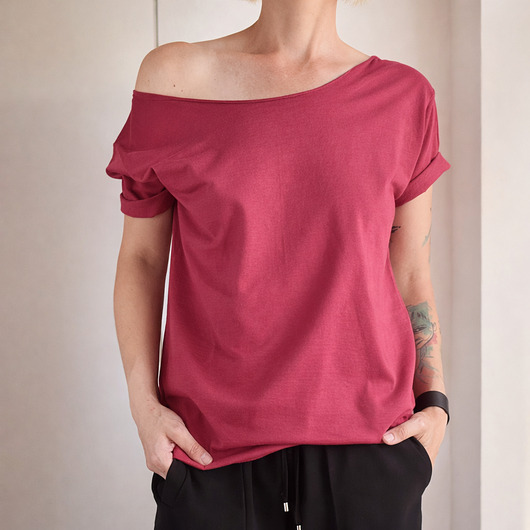 t-shirt damskie Żurawina Oversize
