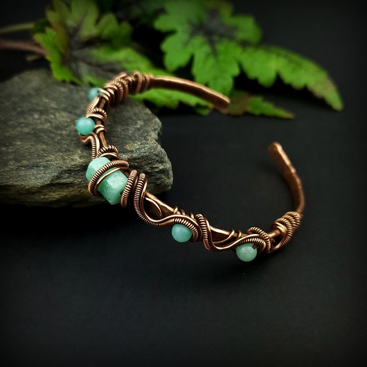 bransoletki wire wrapping Ozdobna bransoleta mankietowa z amazonitem