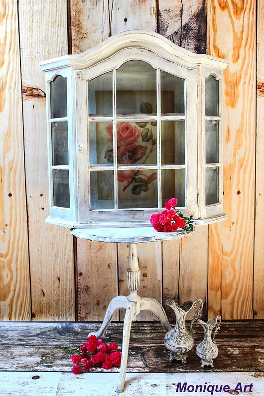 Delikatna witryna shabby chic, do zawieszenia Monique Art