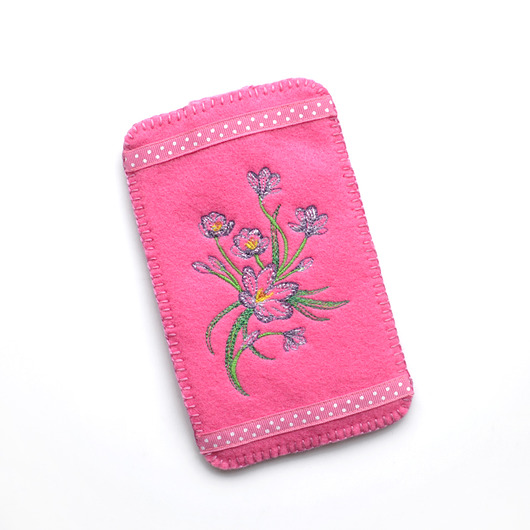 Etui na telefon Kwiaty Tulis