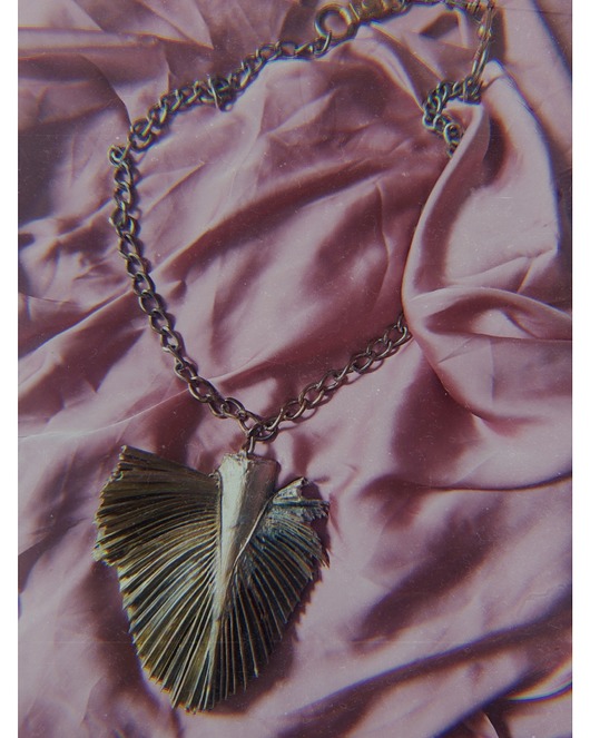 wisiory PALMA MENTALNA amulet