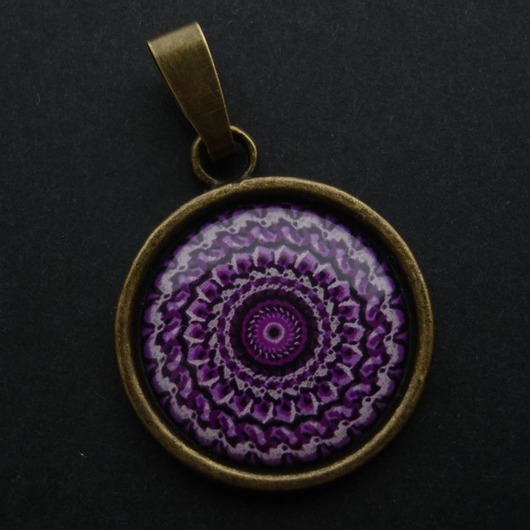 Wisiorek Mandala Światów Iris Szarooka