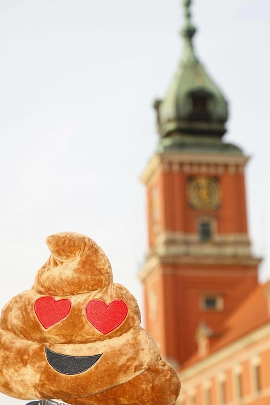Hitowa Emotikonka Love  AdiStar