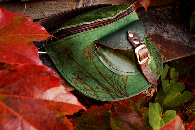 saszetka nerka Skórzana Nerka LEŚNE LICHO Dmuchawce Od Ręki