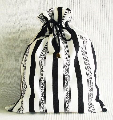 rabatka - white & black metka by traczka