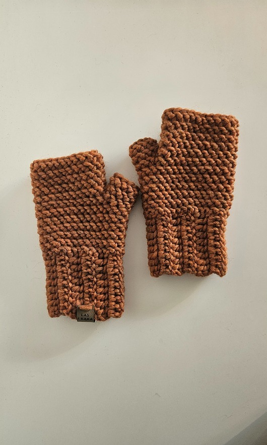 rękawiczki damskie Mitenki jesienno/zimowe w kolorze miedzi