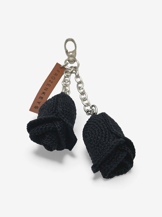 breloki Brelok Dwie Róże - Czerń ze Srebrnym Zapięciem