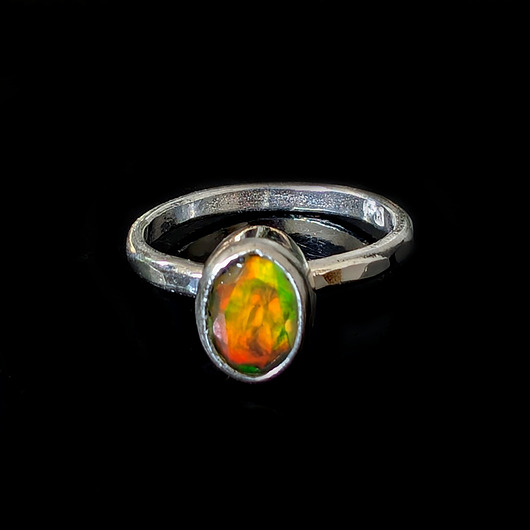 pierścionki srebrne Pierścionek subtelle- opal