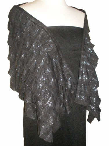 Szal z dzianiny BLACK&silver z kolekcji Luxury dorota woytasiewicz