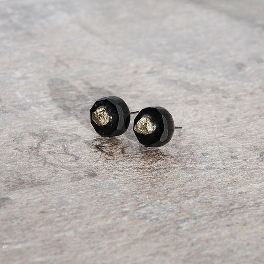 kolczyki z żywicy Kolczyki sztyfty z pirytem