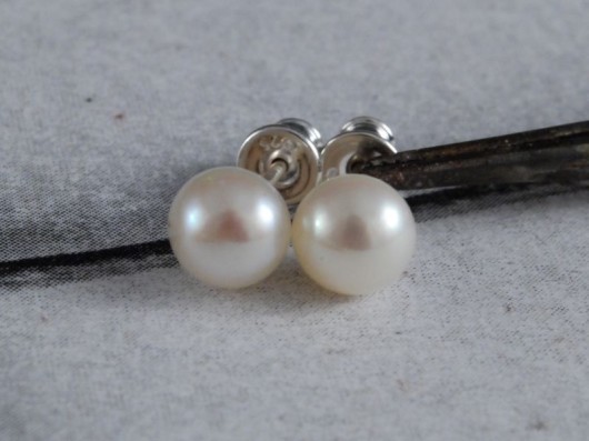 PEARL DROPS Dorota Oyrzanowska