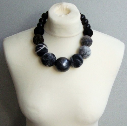 Wisior Afrika Exclusive shewas