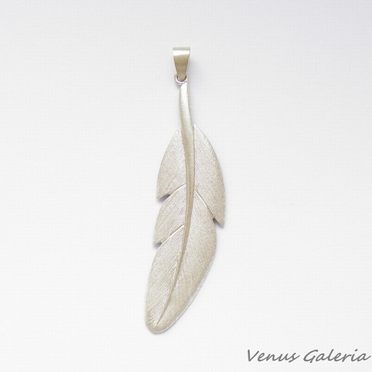  Zawieszka srebrna - Pióro białe duże VENUS GALERIA