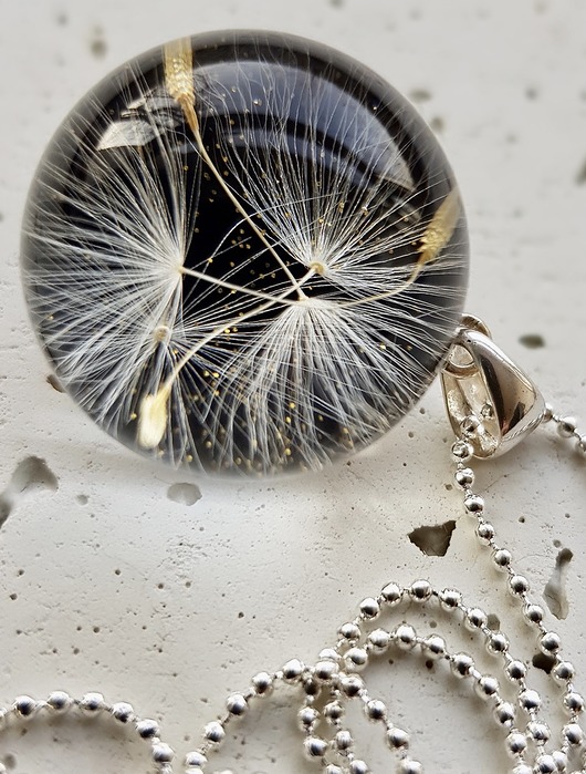 dmuchawiec w naszyjniku Grol Jewellery