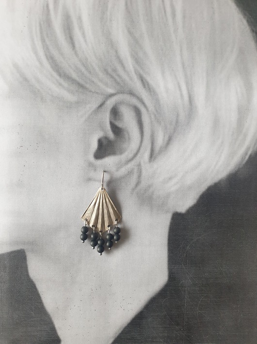 kolczyki z kamieniami Kolczyki ORIGAMI wachlarze z czarnym turmalinem, mosiądz posrebrzany