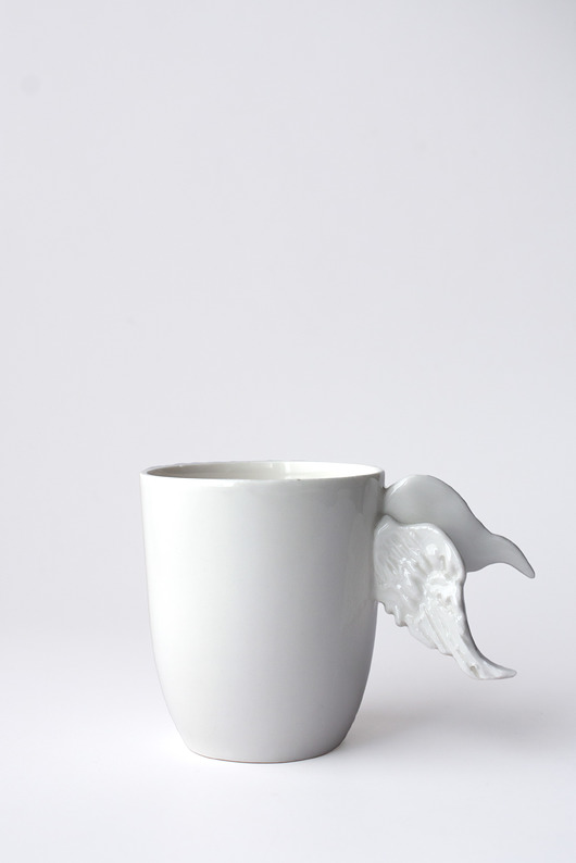 Kubek porcelanowy ze skrzydełkami Pangzi Ceramics